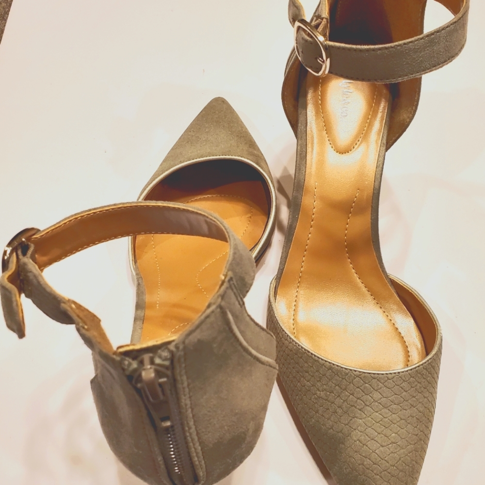 Grey shoes